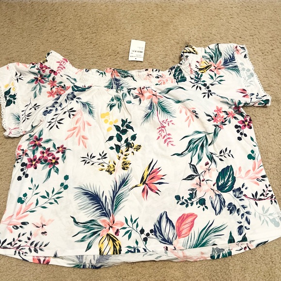 Joe Fresh Multicolor Floral Top - Picture 2 of 11